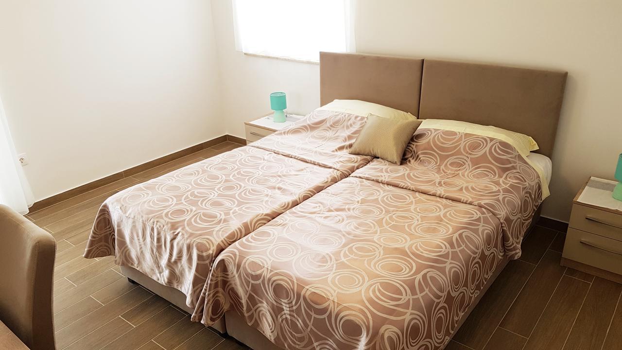 Villas Simag Banjole Esterno foto