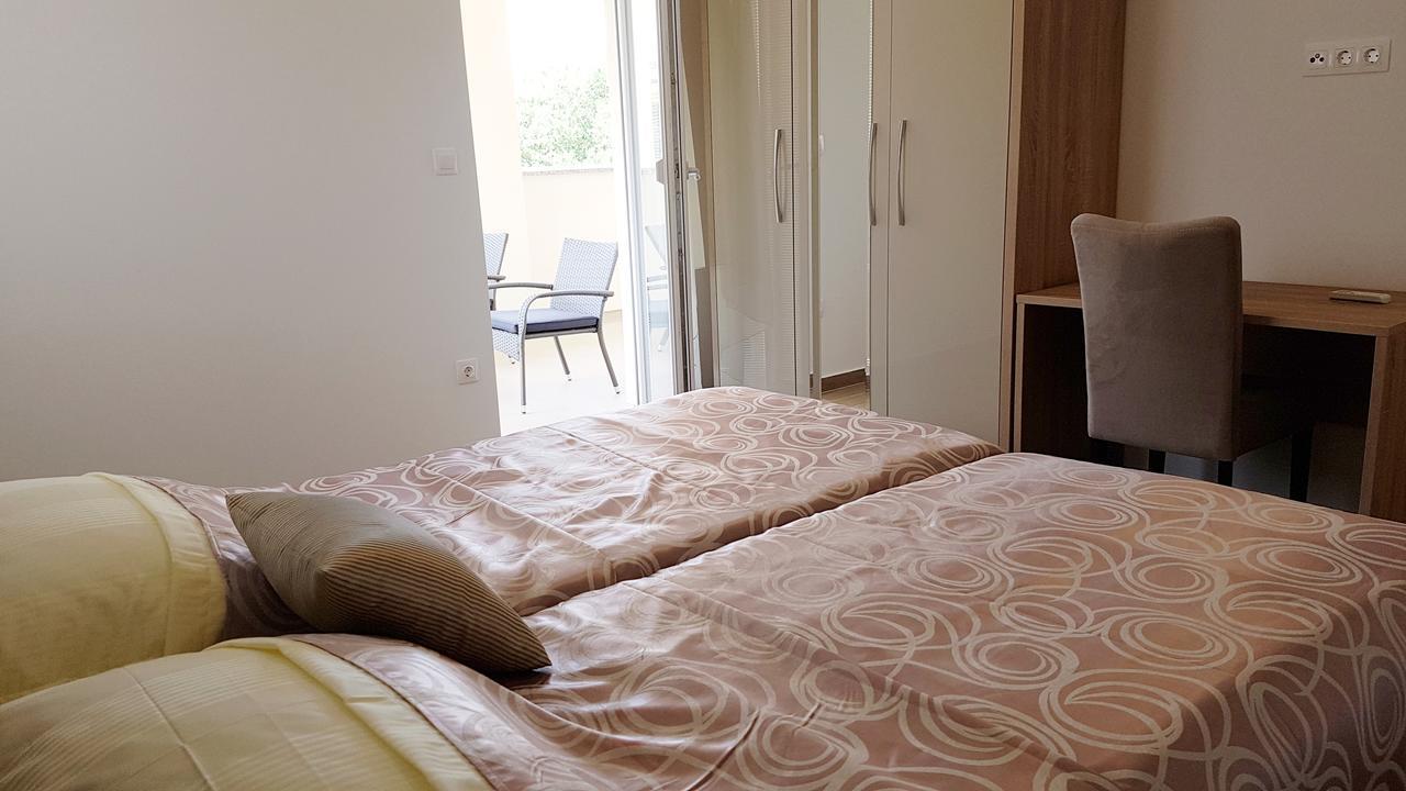 Villas Simag Banjole Esterno foto