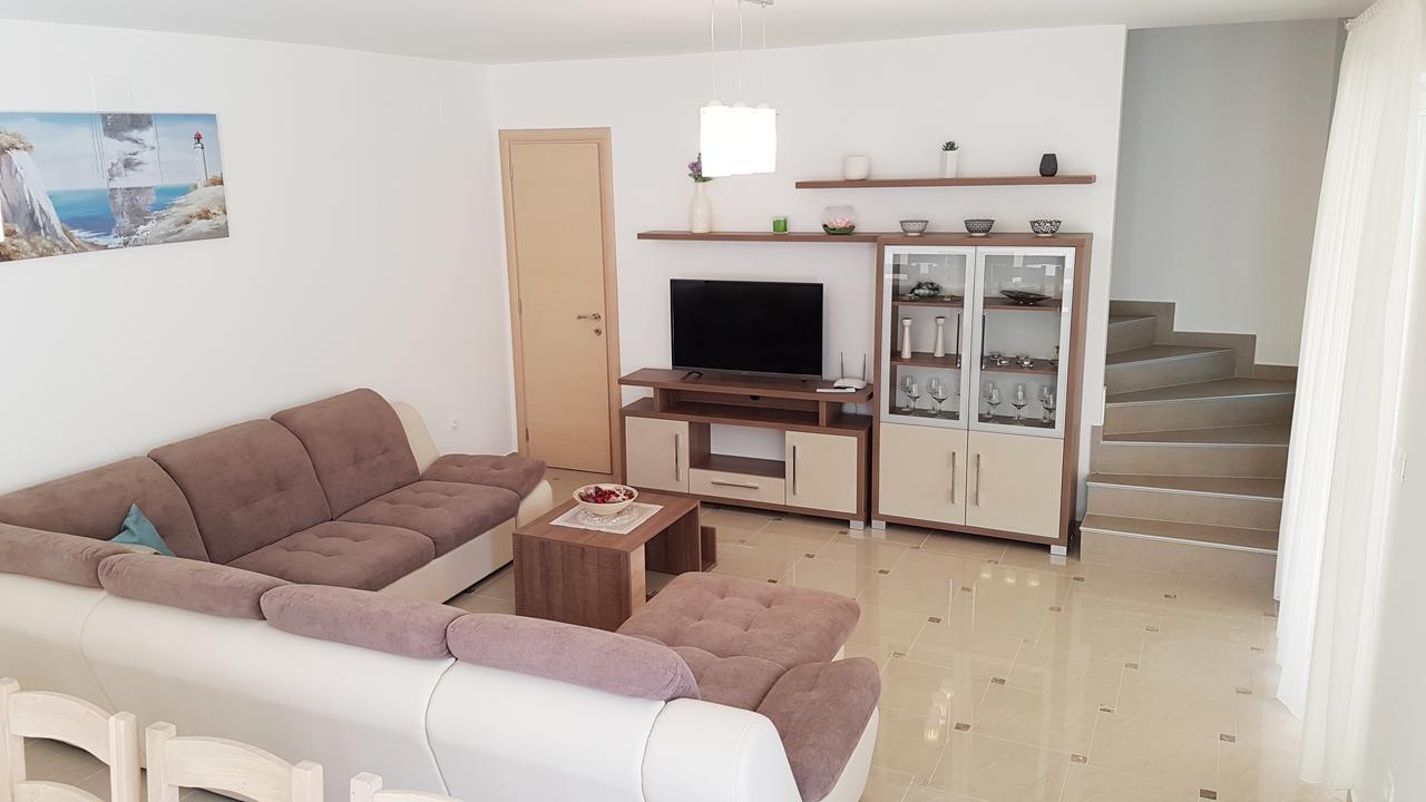 Villas Simag Banjole Esterno foto