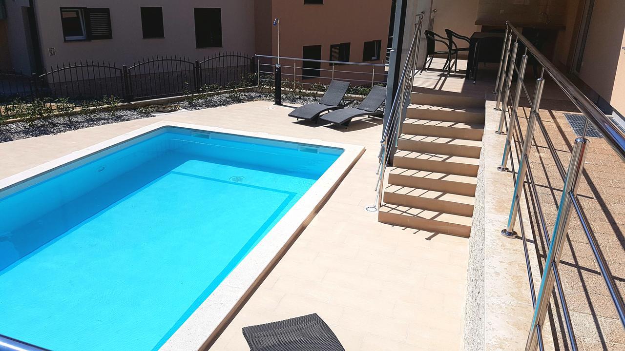 Villas Simag Banjole Esterno foto