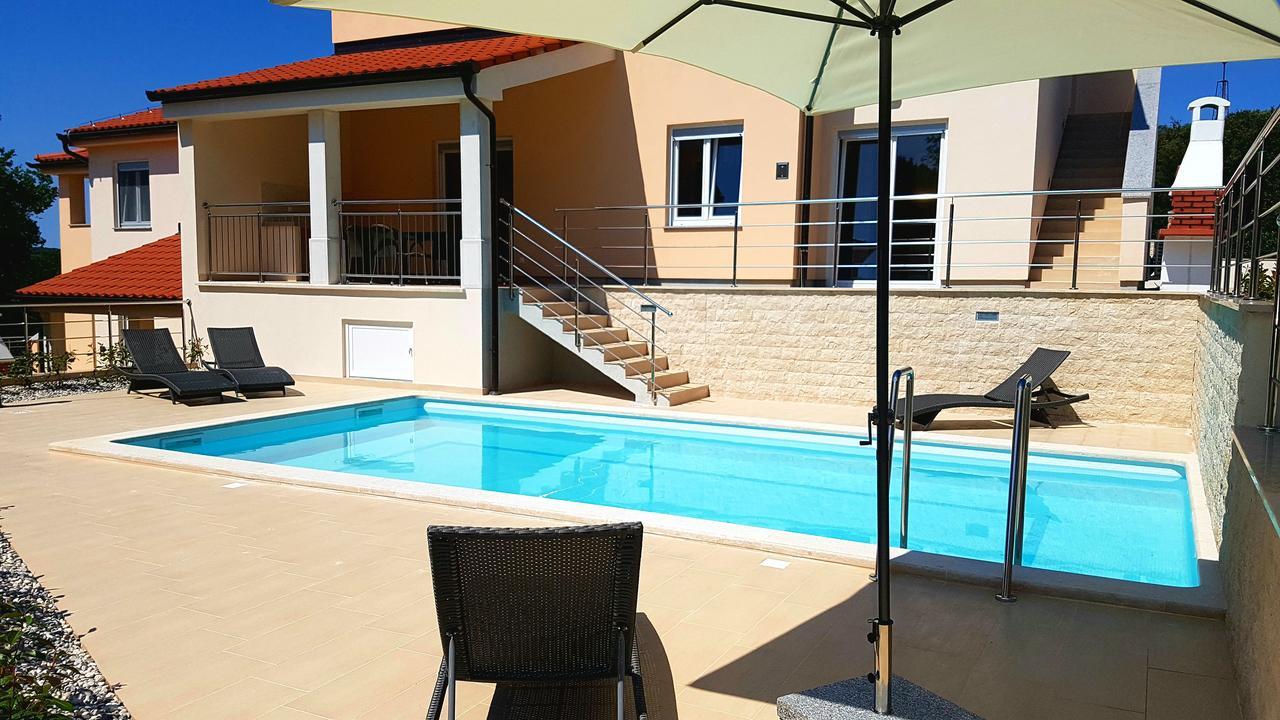 Villas Simag Banjole Esterno foto